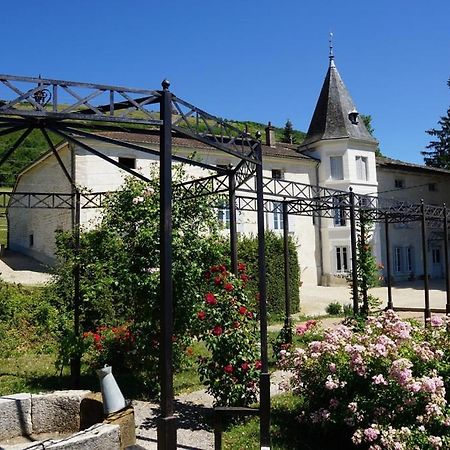 La Tourelle De Chevignat Panzió Courmangoux Kültér fotó