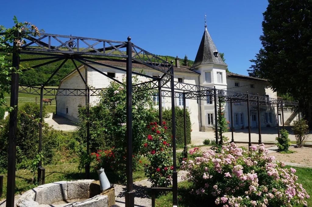 La Tourelle De Chevignat Panzió Courmangoux Kültér fotó